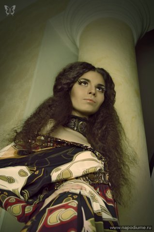 Foto ANATOLY STYLIST MAKE-UP MODEL