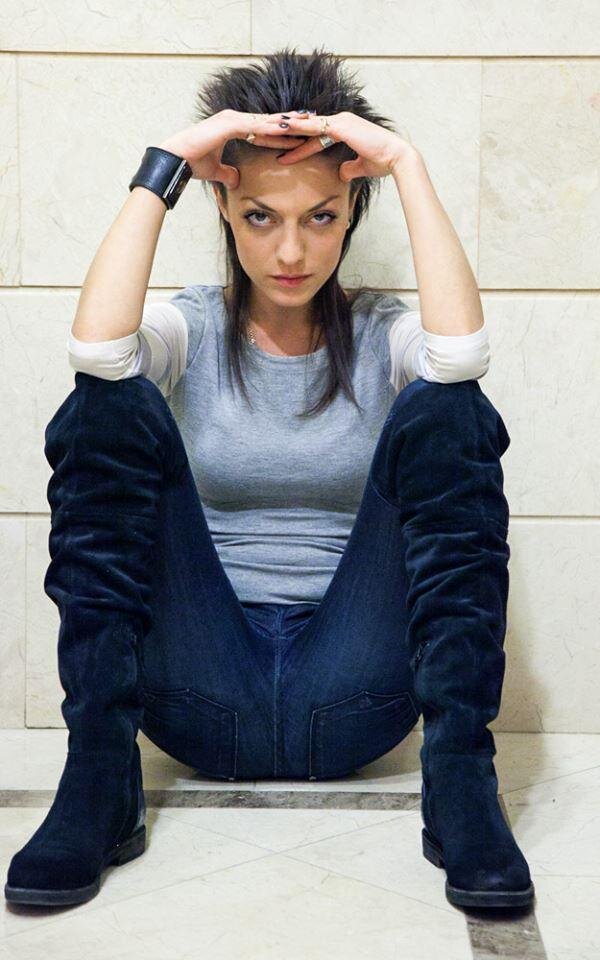 Фото Зара Zara Мхитарян