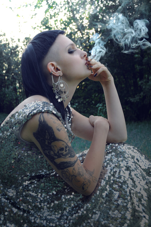Фото Кира KiraHellChild Ноир