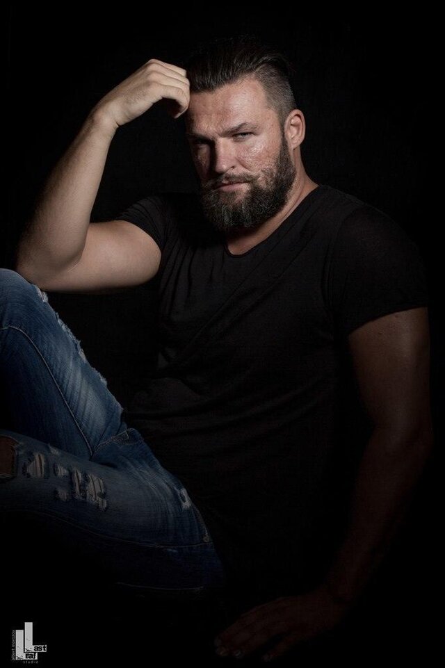 Фото МАКСИМ Zeus КОЛЕСНИЧЕНКО