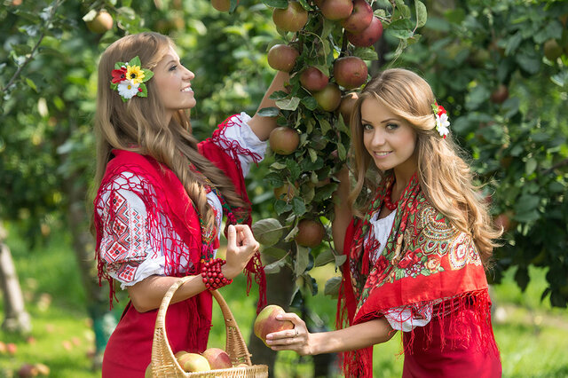 Фото Елена и Екатерина Чернышук