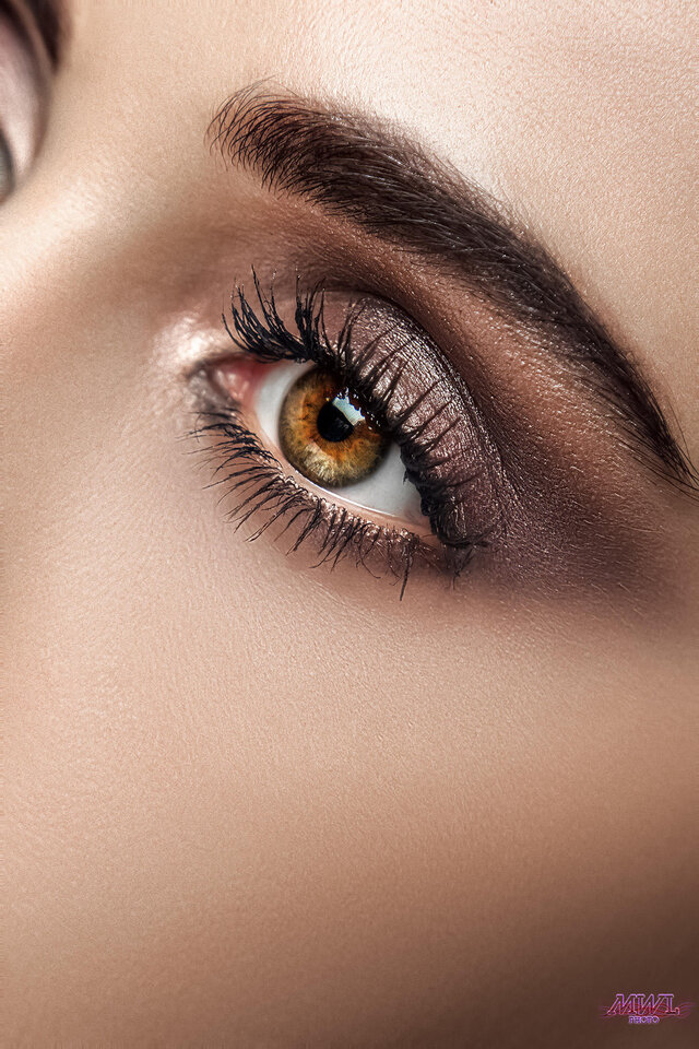 Close-UP Retouch Beauty