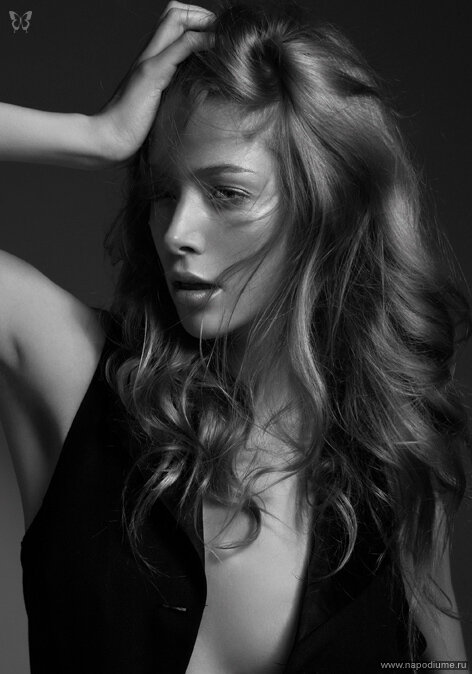 Фото Julianna She