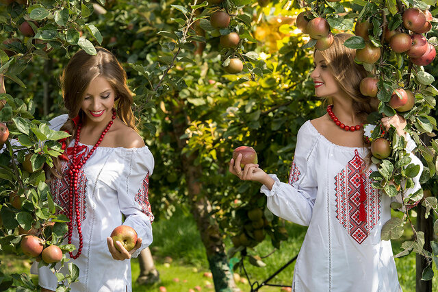 Фото Елена и Екатерина Чернышук