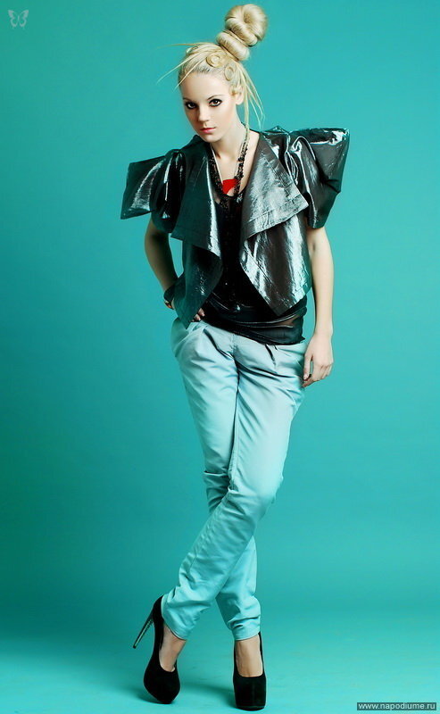 style: k0zyreva
photos & make up: Anna Bezrukova
hair: Anna Larionova