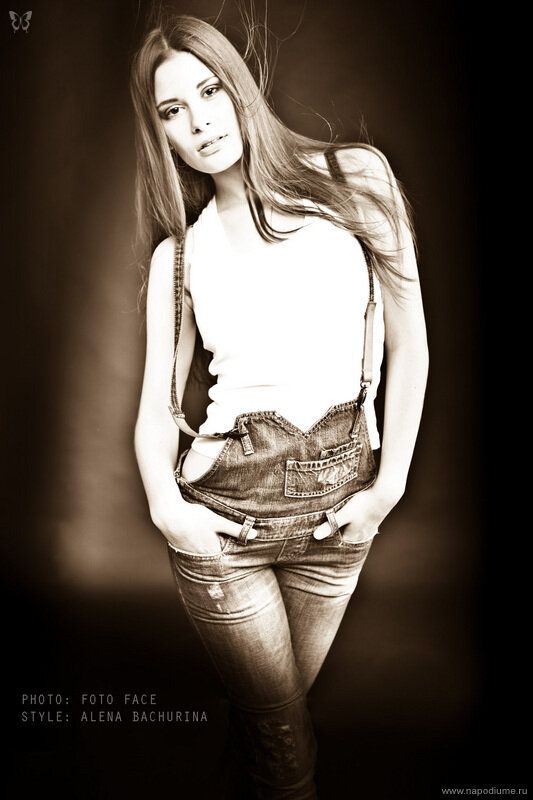 Фото T