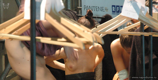 RFW,  Backstage