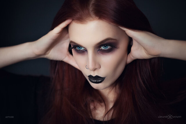 Girl Goth Portret Black Lips