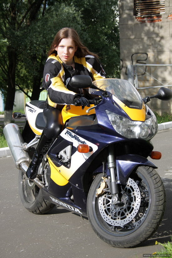 Фото Elena Minakova