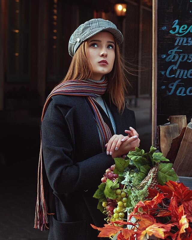 Леди, Мода, Шляпа, Флористика, Головные уборы, Цветочный дизайн, Листовой овощ, Завод, Цветок