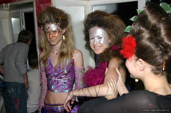 Backstage, Аня Бредихина, Люба Берсенева