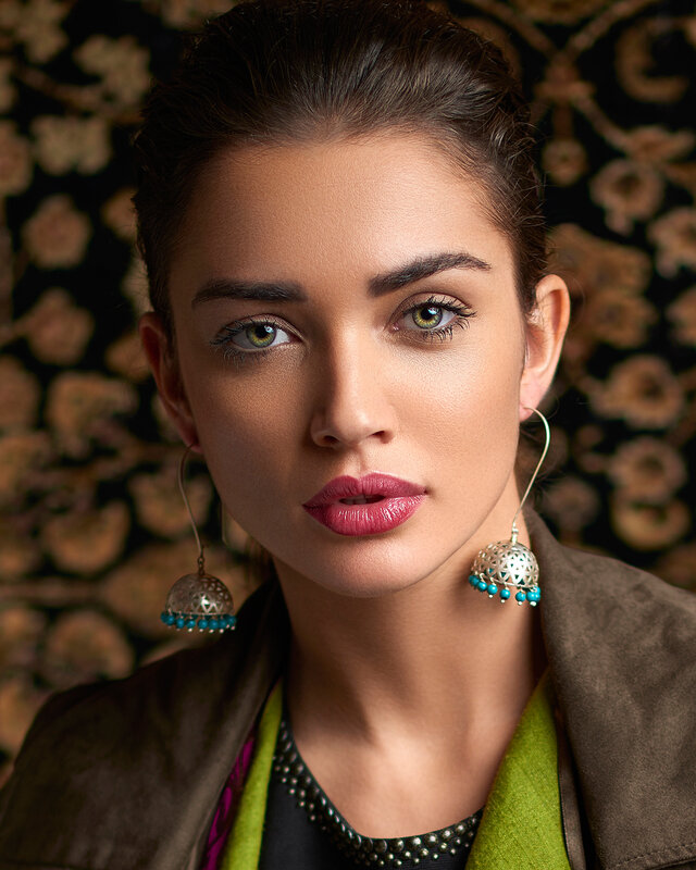 Beautiful Amy 2