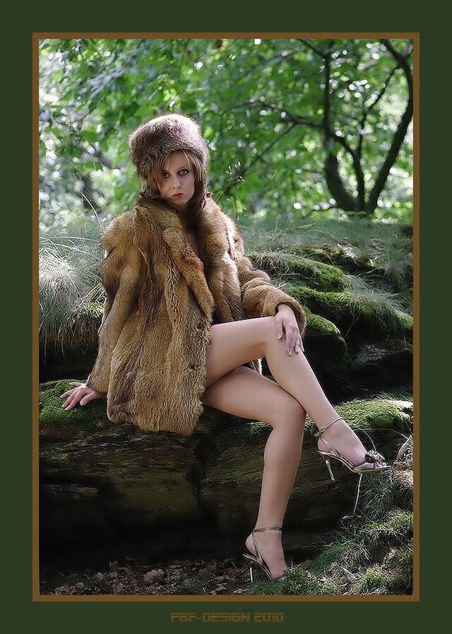Furr, Pelz, Hat, Elegant, Elegance, Lady, Fashion, Nature, Wood, Posing, Model, Rocks