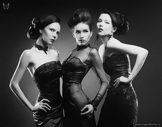 STYLE Елена Васильева, Татьяна Першина
VISAGE Елена Васильева
MODEL Анна С., Вероника Попова, Татьяна Першина