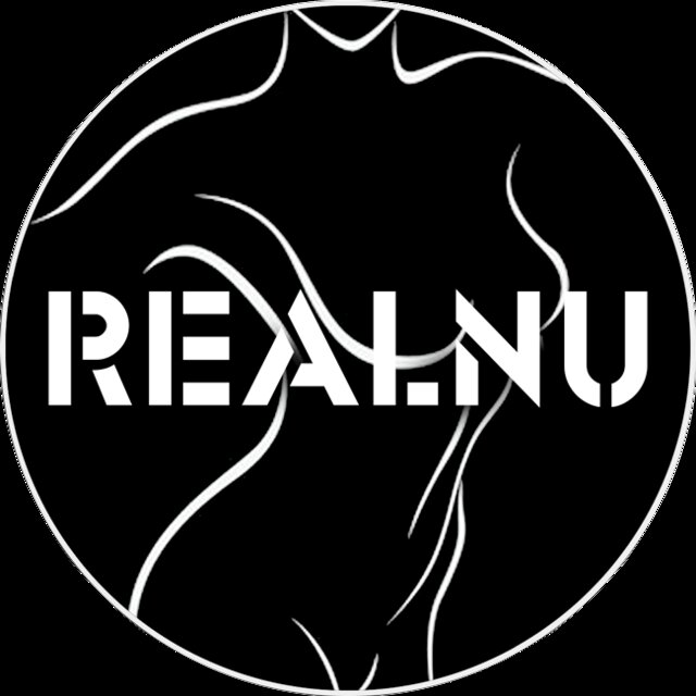 REALNU.manyvids.com's photo