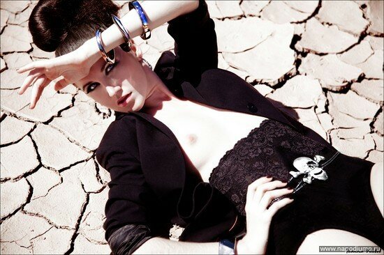 Photo- Ioanna Vrubel
Models- Mariya
Make Up & Hair style- Kovalski Katya
