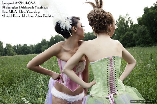 Fashion,  Style,  корсет,  перья