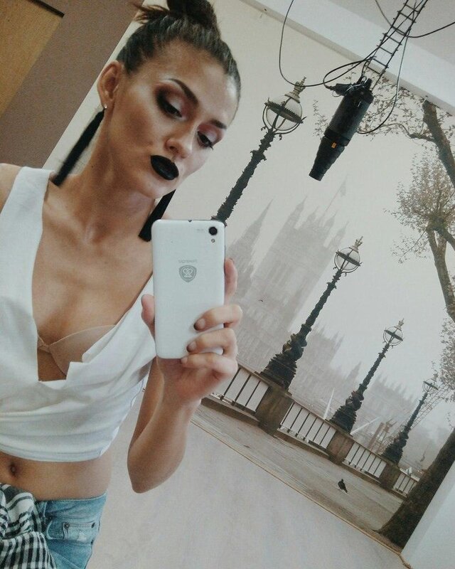 selfie