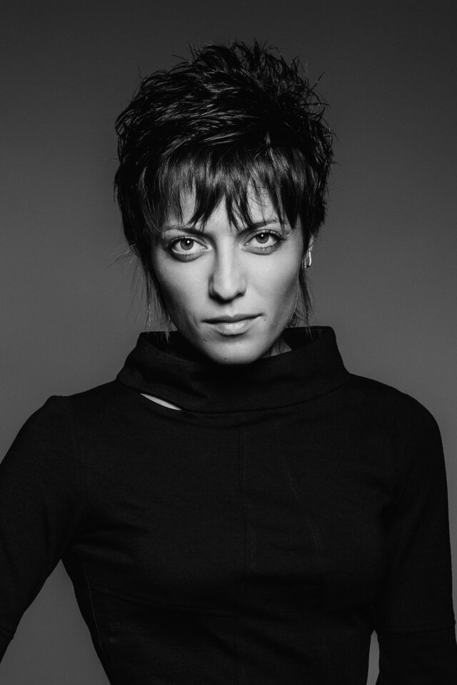 Фото Зара Zara Мхитарян