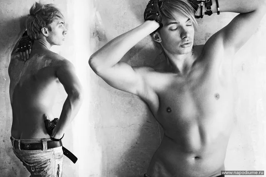 ANATOLY STYLIST MAKE-UP MODEL's photo