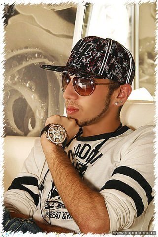 Фото Emilio Gansales