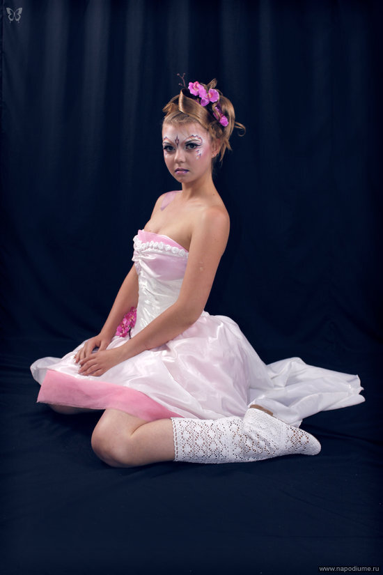 Фотограф Анна Петрова
http://vkontakte.ru/id26212077
Визажист Анна Коротнева
http://vkontakte.ru/id17019922
Мастер парикмахер Елена Пашкевич
http://vkontakte.ru/id40779529