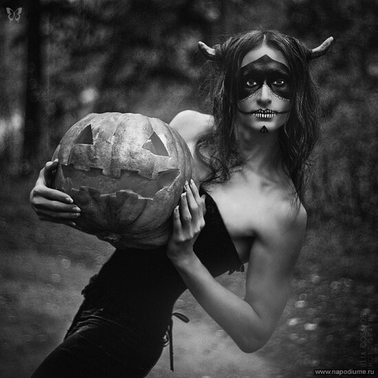 Spirit Halloween