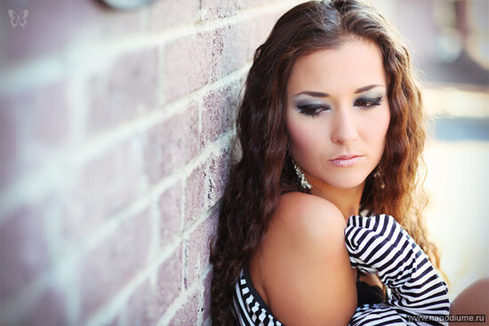 Loneliness under the sky...