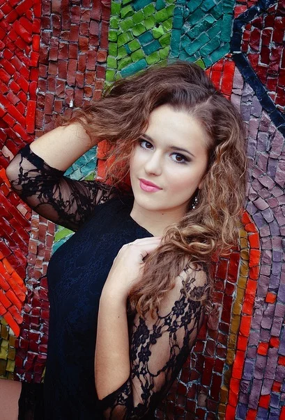 Iryna Ponomarenko的照片