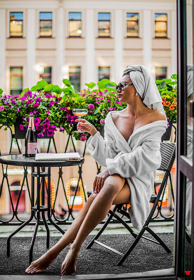 ВСЕГДА В ПОИСКЕ МОДЕЛЕЙ 