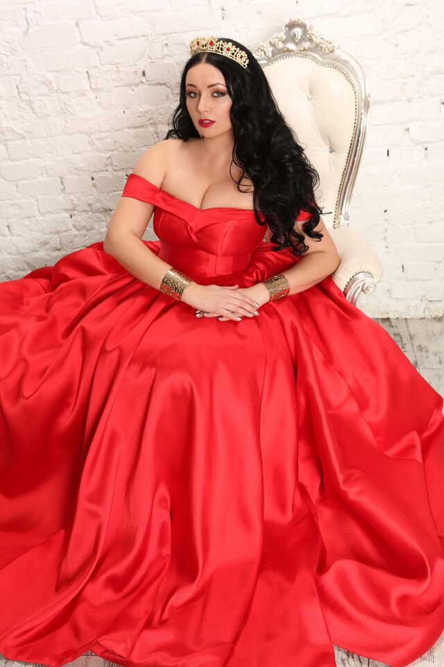 Фото Olga Plus-size model Trokhonenko