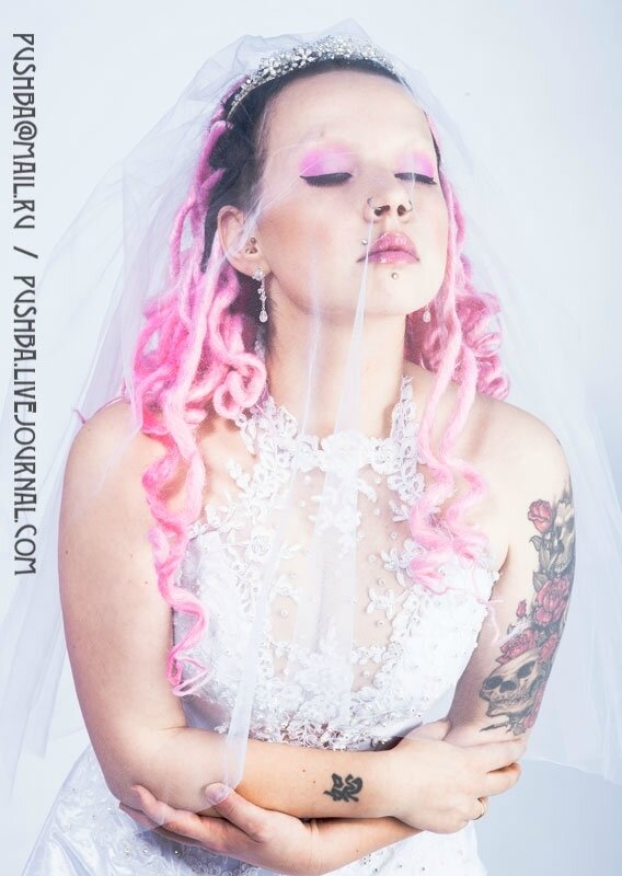 Фото Dana Kinski