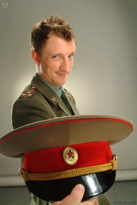 Игнат Акррачков
сериал "содаты"