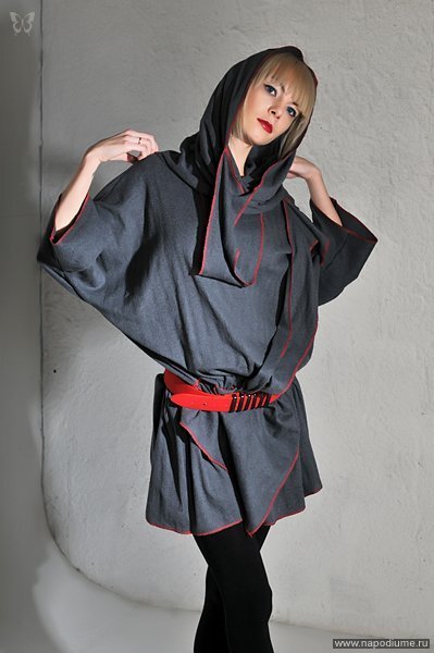 Одежда: Fashion - дизайнер Оксана Таланова Макияж: Анастасия Мартынова 
Модель: Аня

