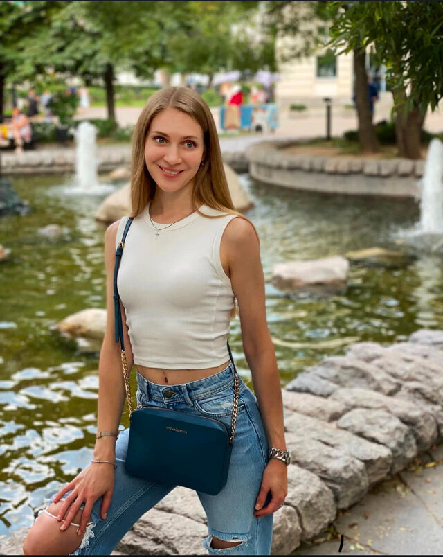 照片Elena B