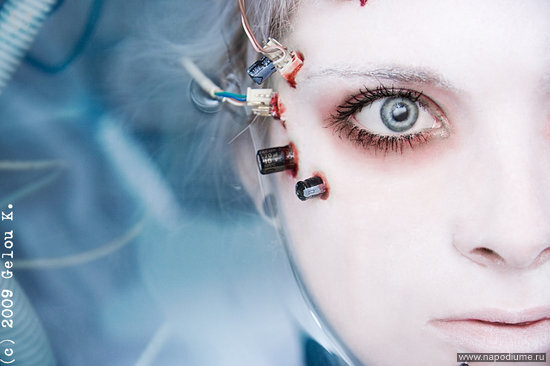 Cyber,  ню