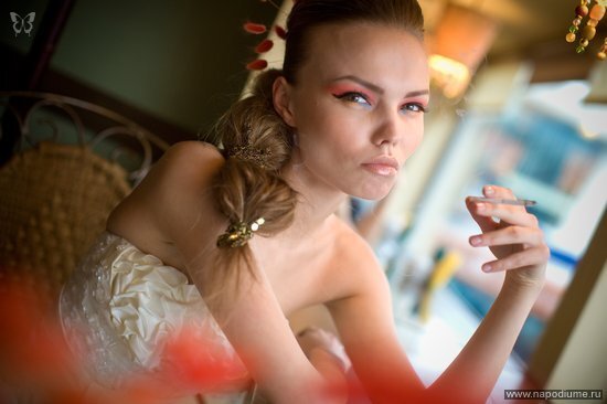 ФОТОПРОЕКТ "FASHION WEDDING " создан в творческом союзе с ярким, талантливым фотографом Яной Стриж и замечательным парикмахером - стилистом, моей ученицей Марией Король. Спасибо Яне и Марии - они прекрасные профессионалы!

Визажист - стилист Инна Пальчак
П