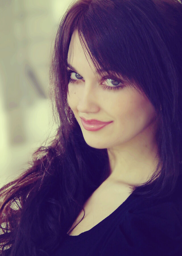 Фото Анджелина Аникей