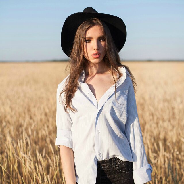 Фото Ангелина Хакова