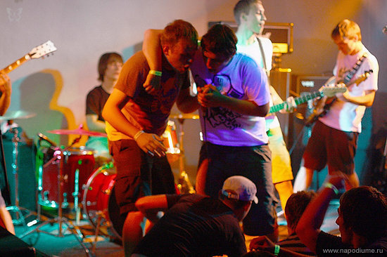 8 Июля Walls Of Jericho + Good 2 Go! + False Gospel