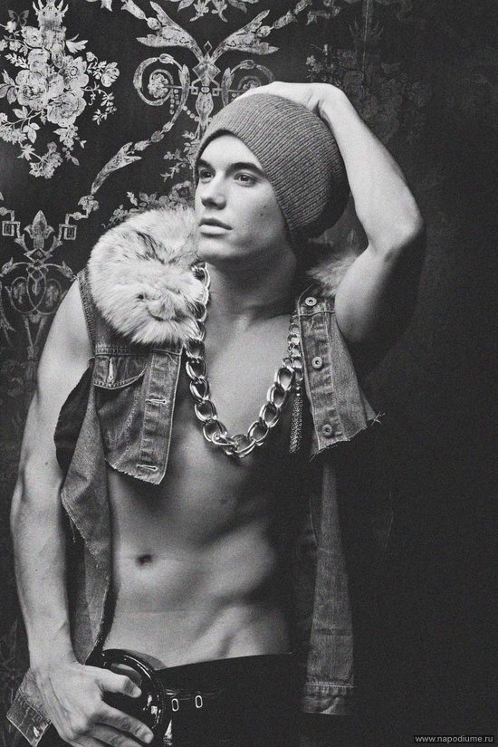Style - Leo Romanov. 
Model - Oleg.