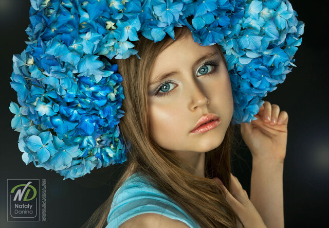 Blue eyes