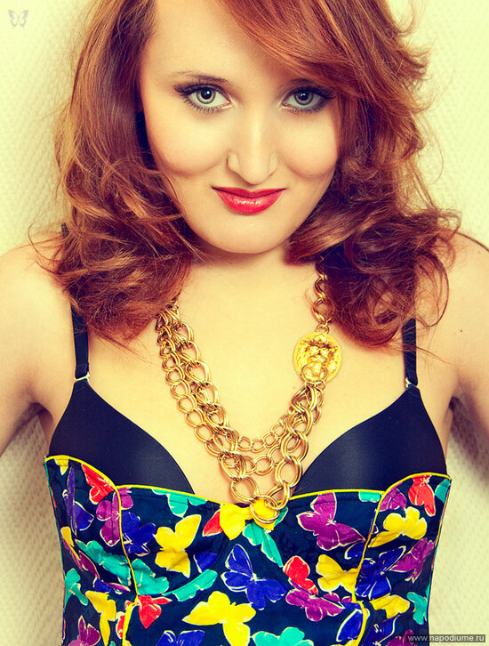 фотограф:
Нэтали Вайн
место съёмок:

описание:
Make up & style - Rodchenko Irina
