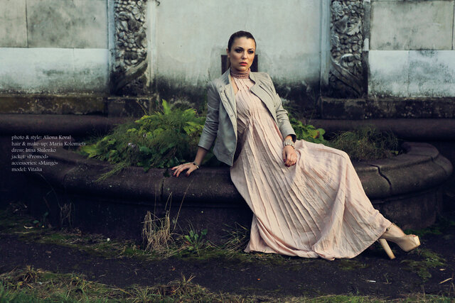 photo & style: Aliona Koval hair & make-up: Maria Kolomiets dress: Inna Shilenko model: Vitalia