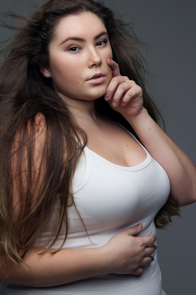 Фото Дарьяна Model plus size Яц