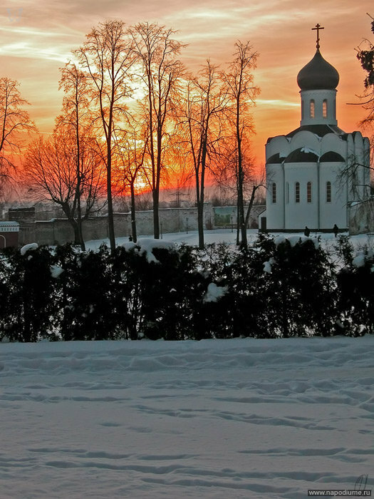 Church,  Winter