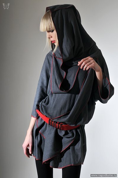 Одежда: Fashion - дизайнер Оксана Таланова Макияж: Анастасия Мартынова 
Модель: Аня


