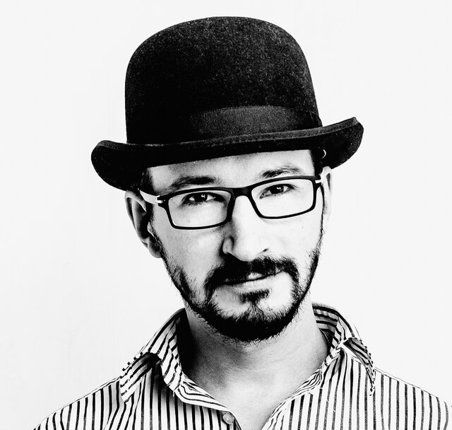 Фото Max Lujeensky