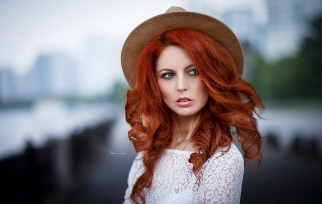 Face, Red hair, Hairstyle, Beauty, Hair coloring, Long hair, Brown hair, Lip, Layered hair