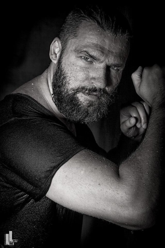 Фото МАКСИМ Zeus КОЛЕСНИЧЕНКО